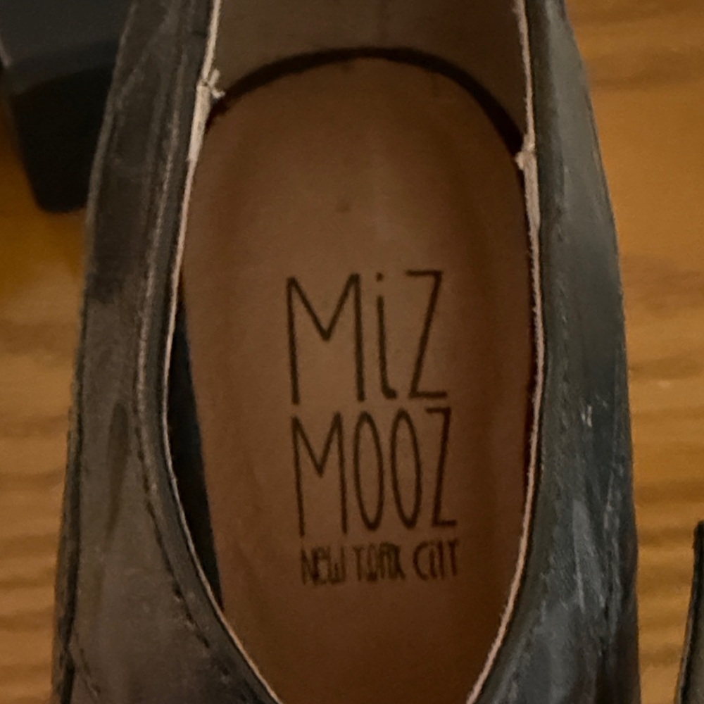 Miz Mooz Black Scalloped Mary Jane Heels - Picture 3 of 3